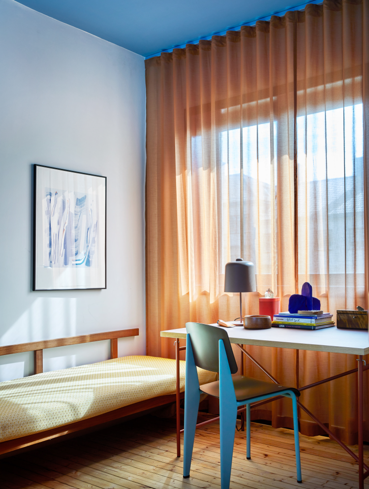 indie blue og summer skies