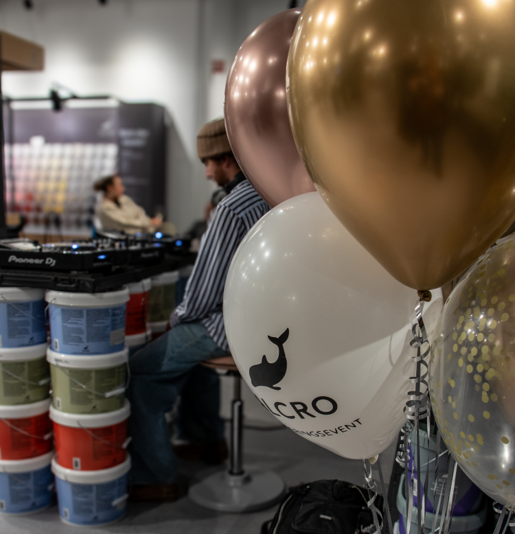 ballonger i forgrunnen