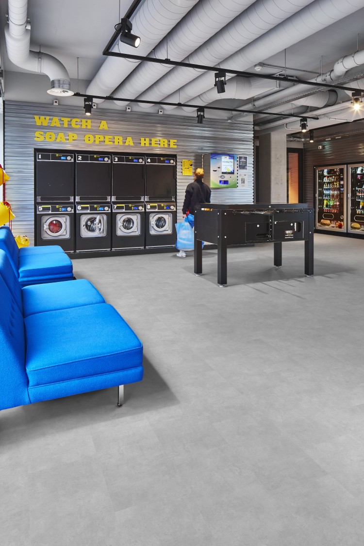 gulv med betonglook i vaskehall