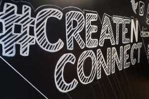 Slagordet «CREATE'N'CONNECT» skal blant annet peke på digitalisering og kreativ kobling av ulike gulvdesign. 