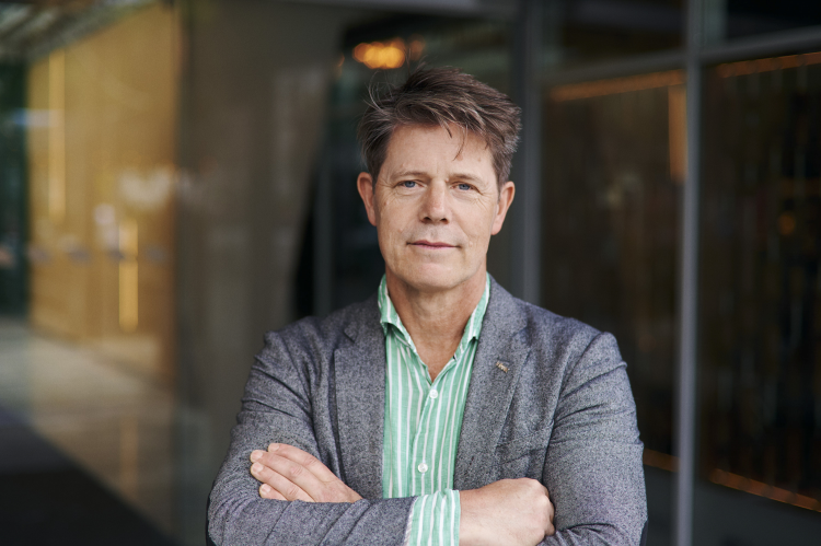 Bernt G Apeland, Virke
