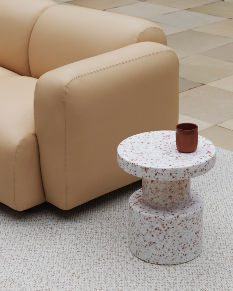 Lite bord i terrazzo