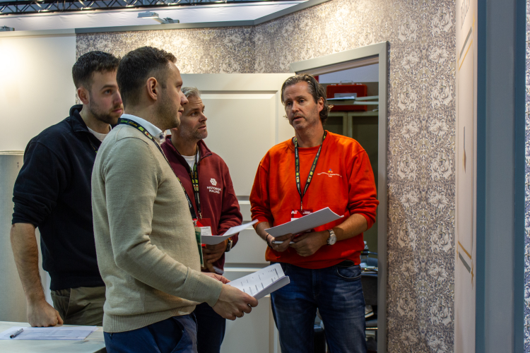 Juryen for maling, Bygg Reis Deg