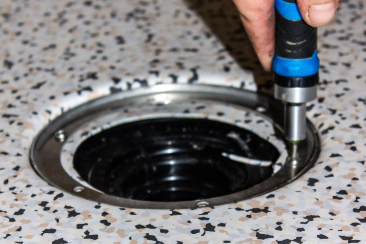 gulvsluk installeres