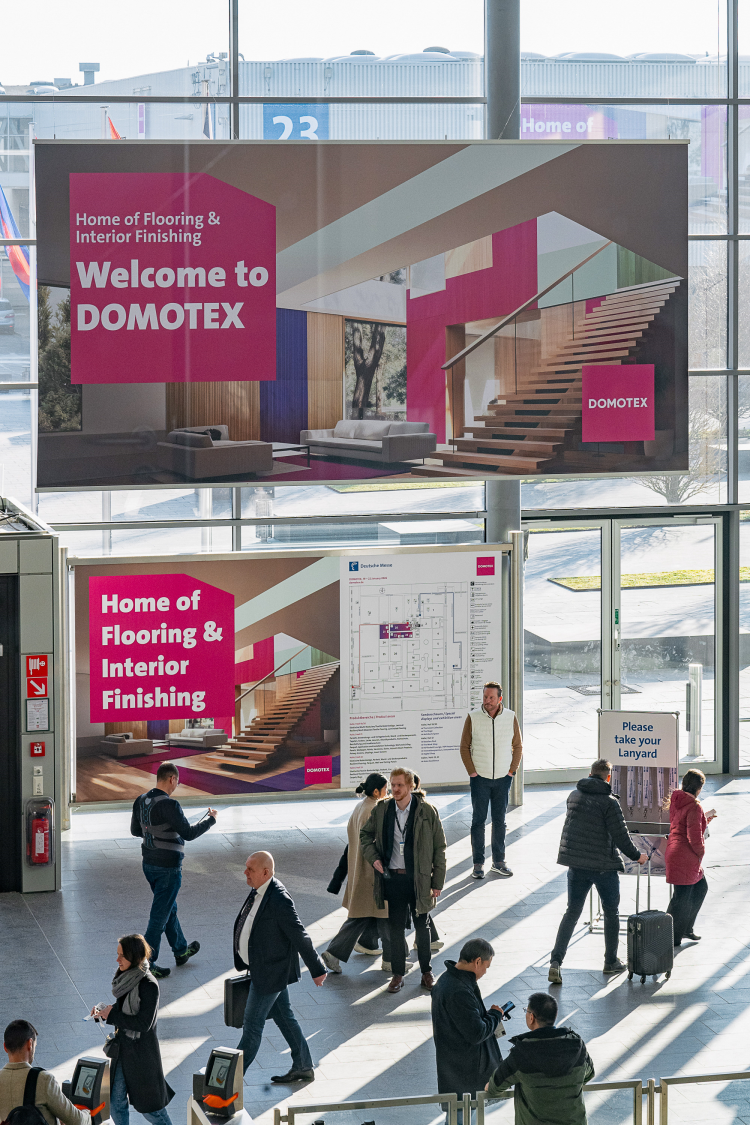 utsikt over inngangspartiet til messe