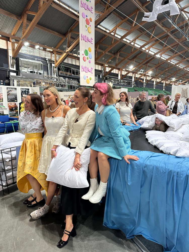 fire damer hall folk