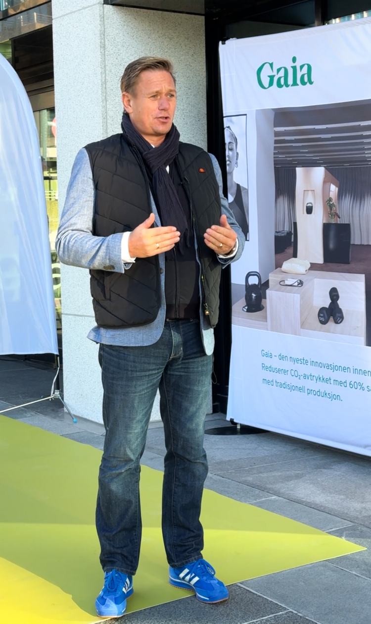 Jan Åge Iversen, Polyflor.