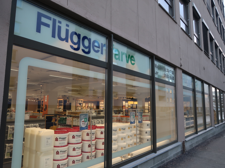 HOVEDKONTOR OG BUTIKK: