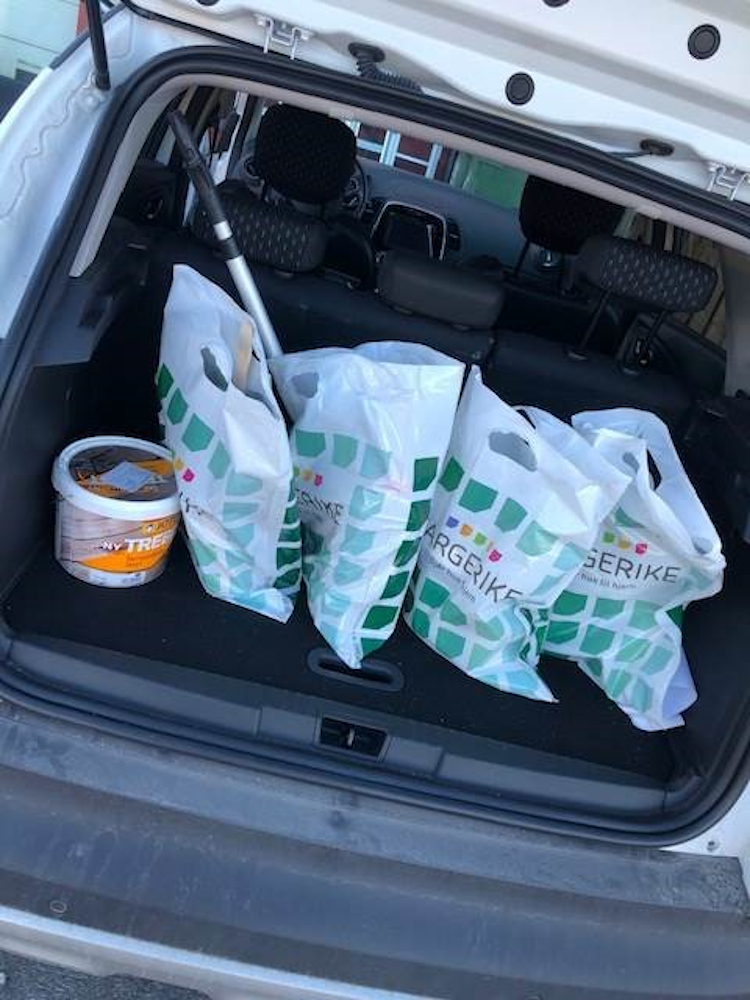 Fargerike hjemlevering