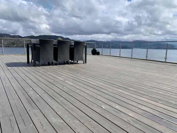 Terrassefargen Lys Grå fra MøreTyri