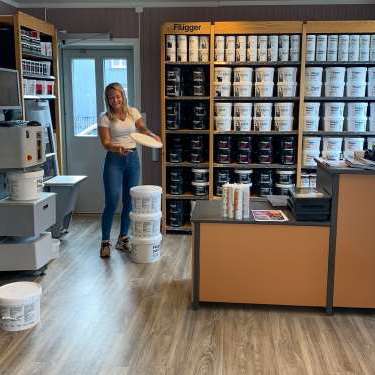 Ny Helt Strøkent-butikk på Dokka