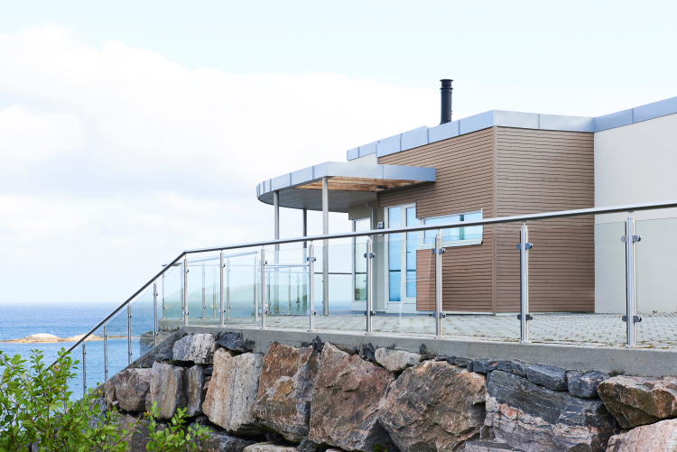 Herregård mot havet.