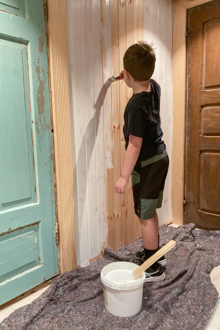 Male panel med eggoljetempera