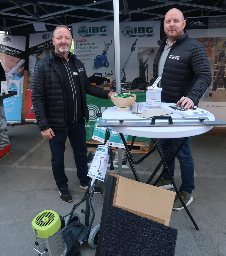 ALT TIL GULVLEGGEREN: