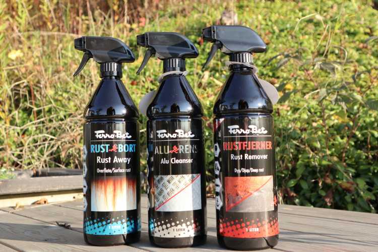 3 flasker med rustfjerning