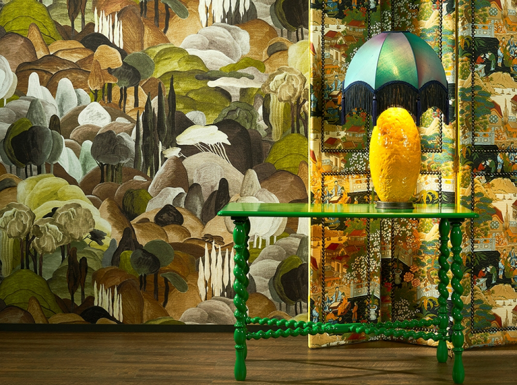 Tapet med mønster i gult og grønt