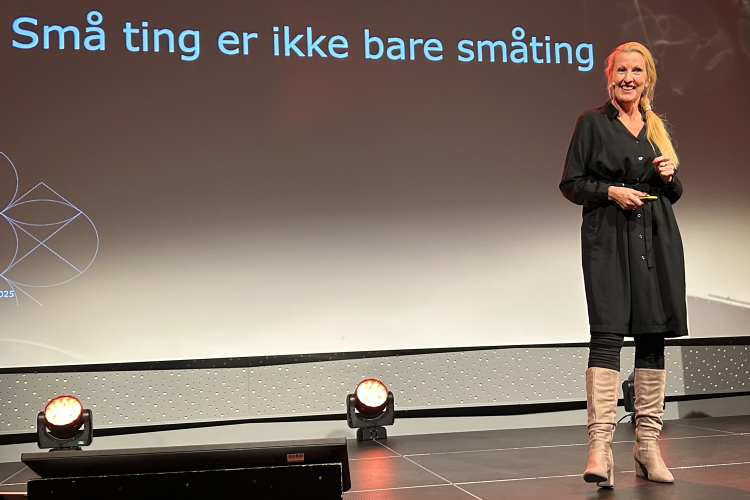 Solfrid Flateby holdt motivasjonsforedrag for deltagerne.