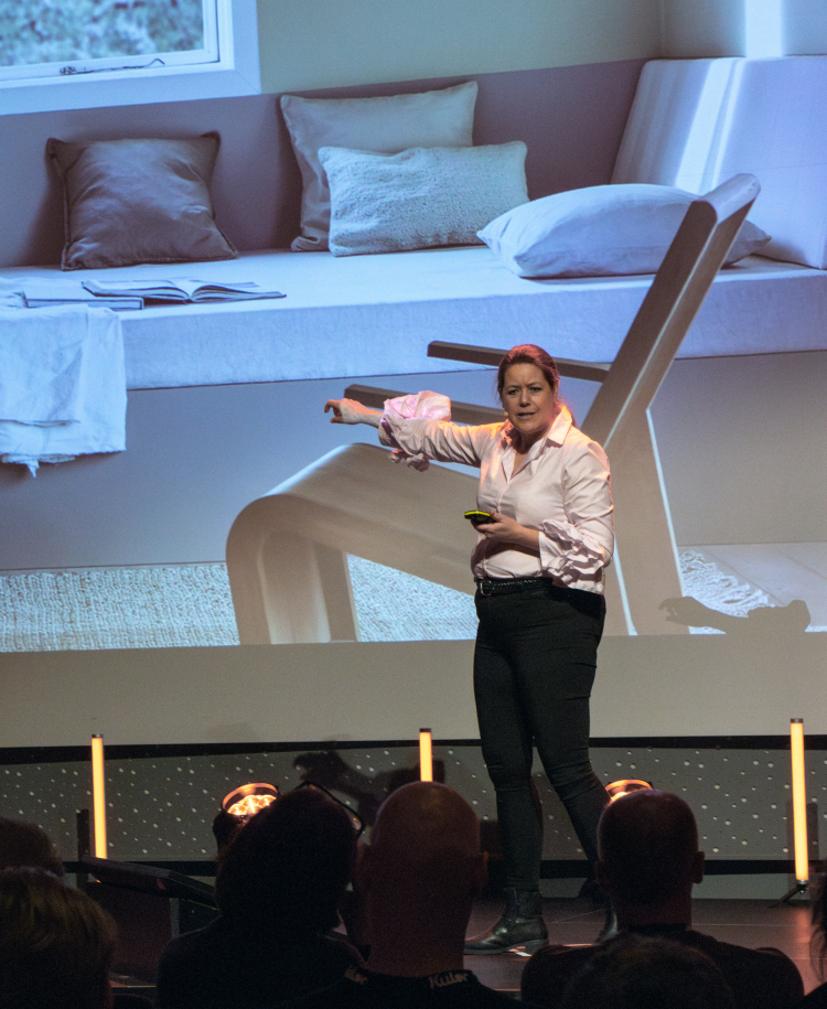 Tale Henningsen - Fargerike