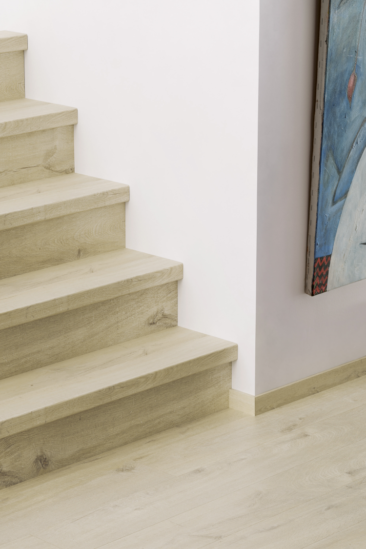 trapp med klikkvinylgulv