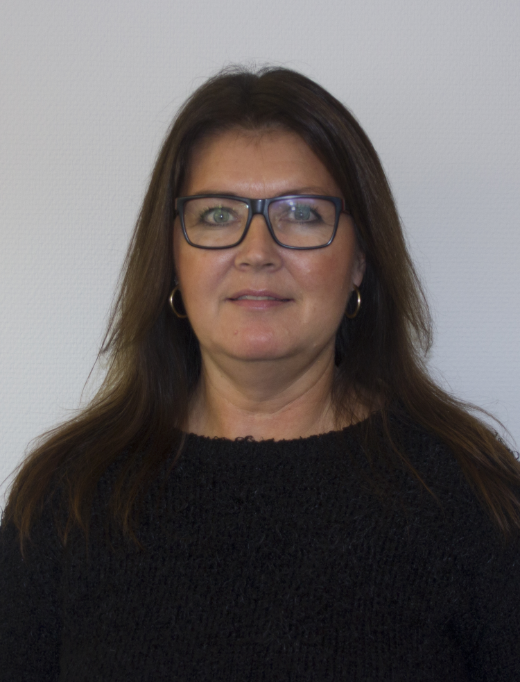 Nina Cathrine Pettersen, Storeys