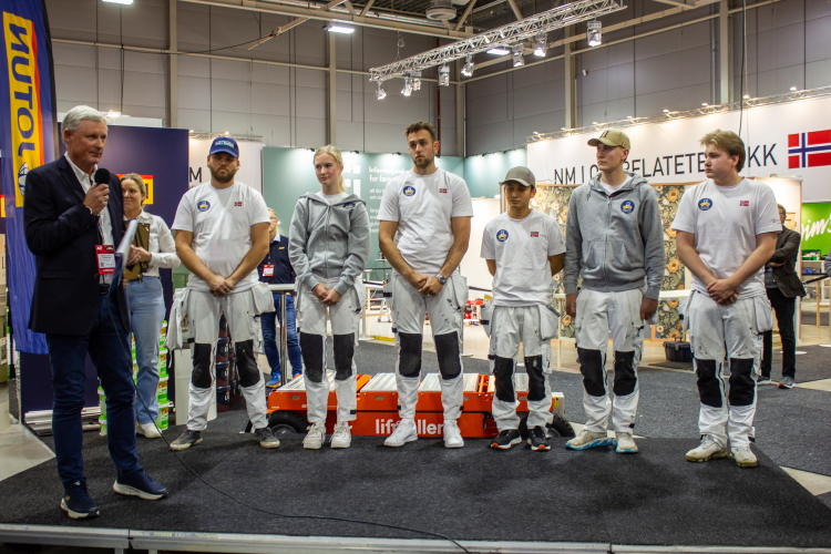 Stein Hesstvedt og utøverne