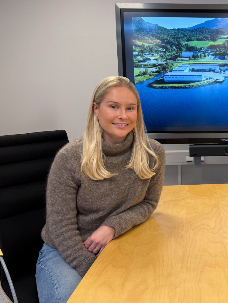 Elise Gjøen - hos Gjøco.