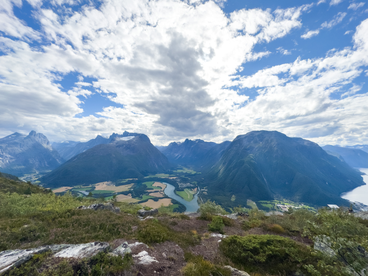 ROMSDALSALPENE_Mal Proff - Jubileum_FotoIverValkve_IFI_no (35).jpg