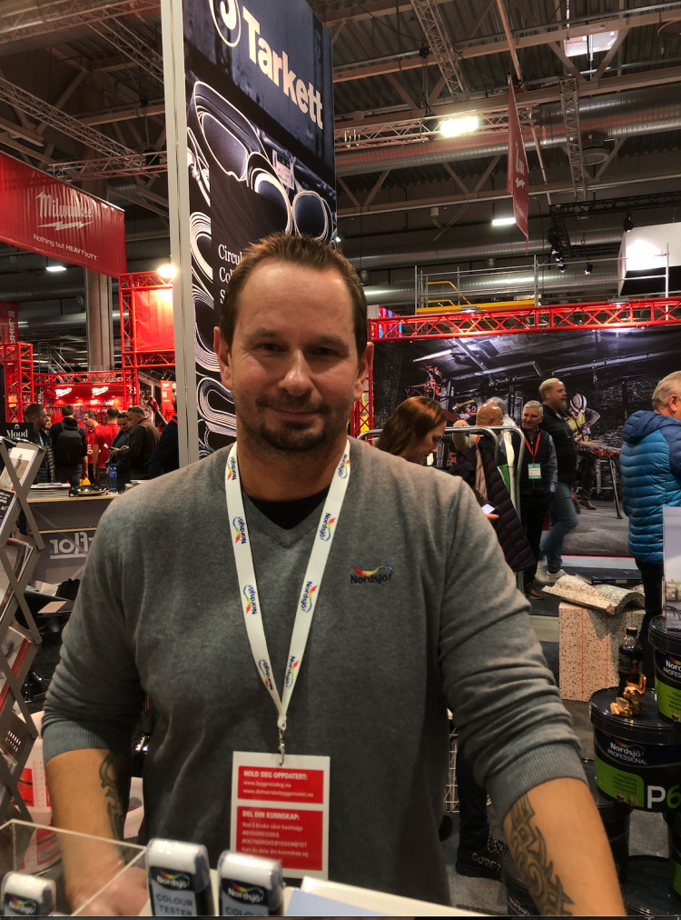 Nordsjo maling sin stand på messen