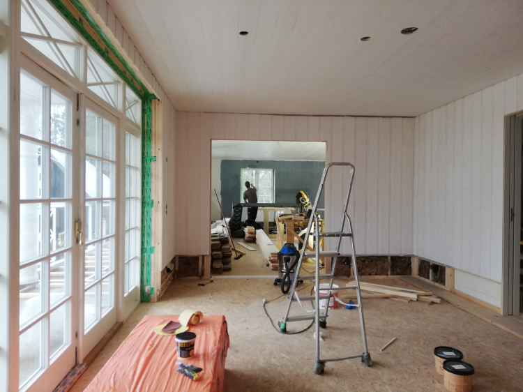 oppussing stue med vindusvegg