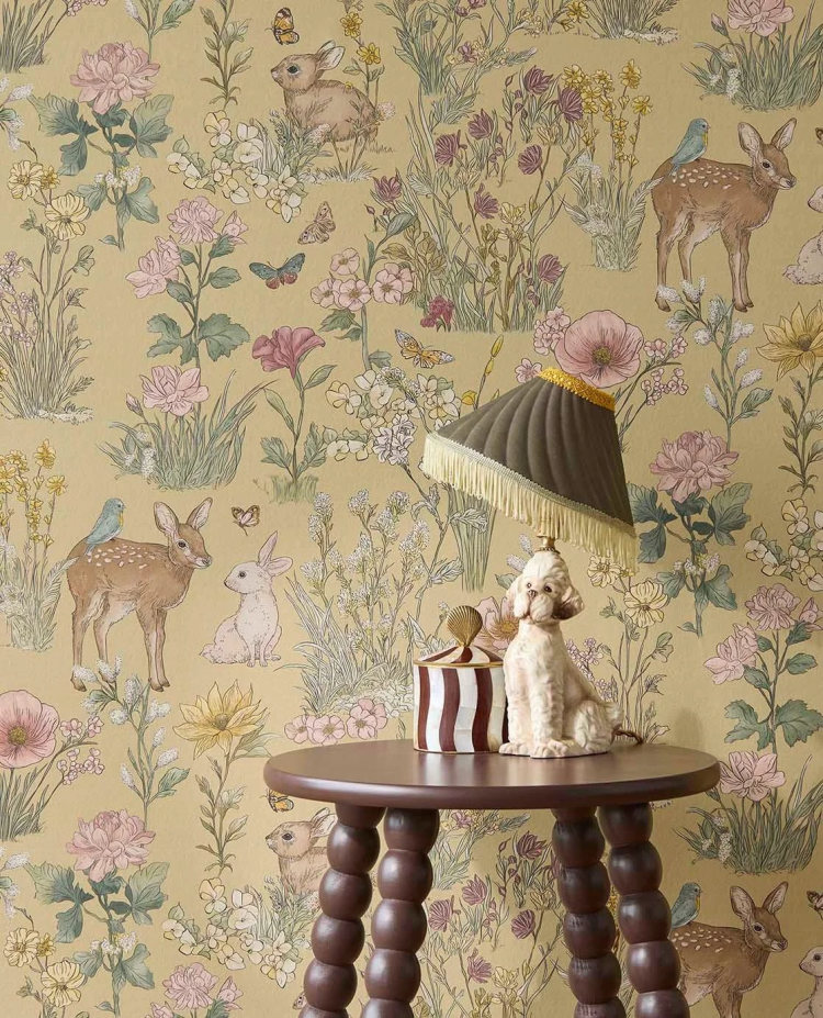 barneromstapet med blomstermotiv