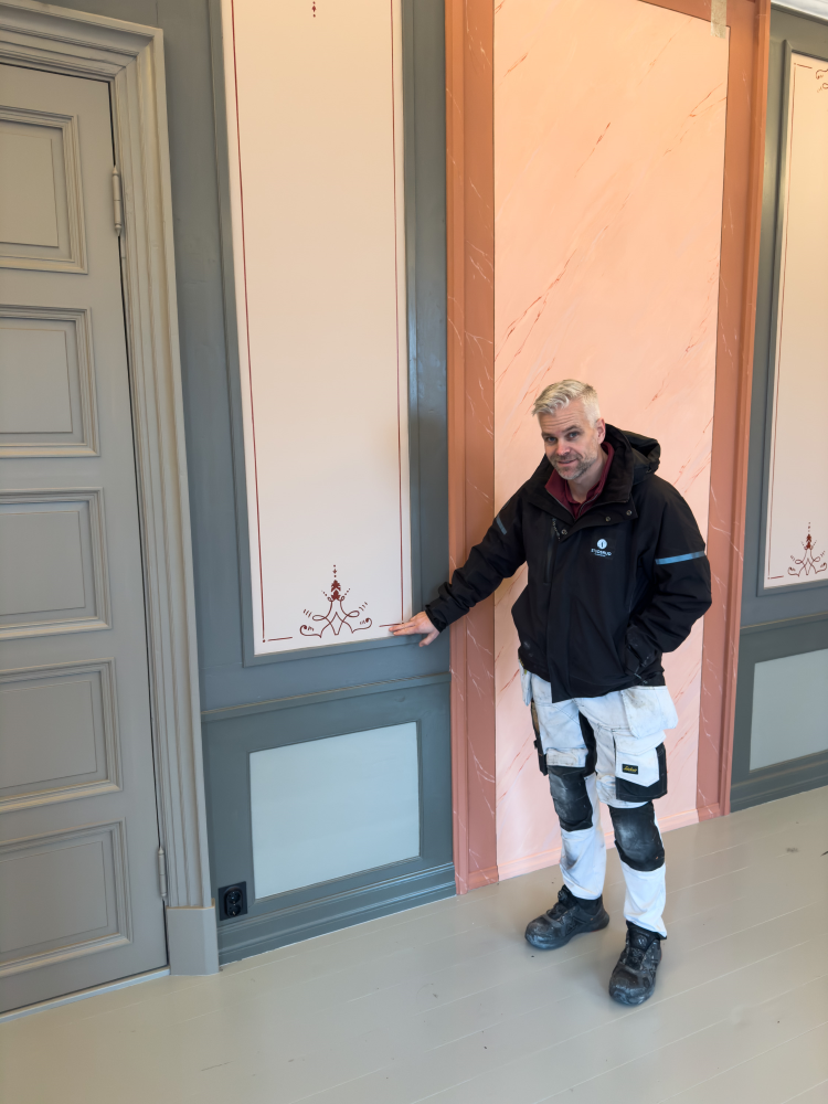 STREKDEKOR_HistoriskMaling_Halden_FotoIverValkve_IFI_no (9).jpg