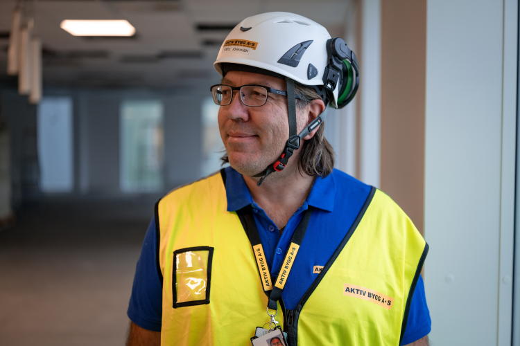 Kjetil Johansen, Aktiv Bygg