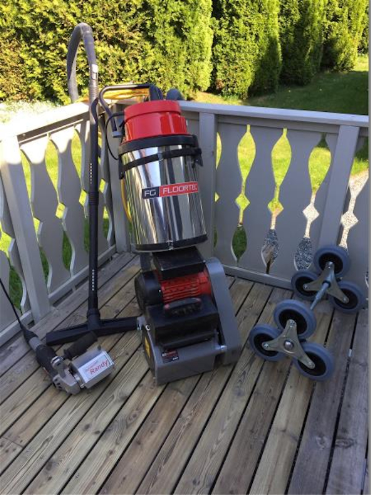 Den patenterte børsten rengjør og slipe