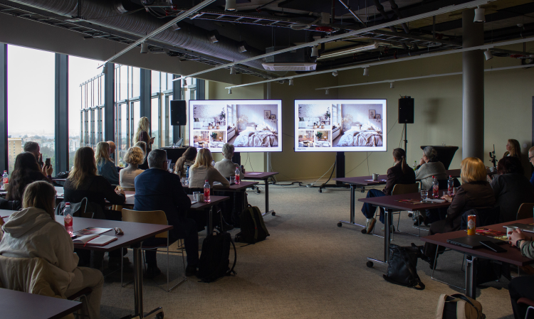 Lene Åm, Happy Homes.