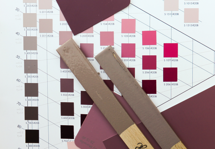 Eksempler på gråaktige rolige farger